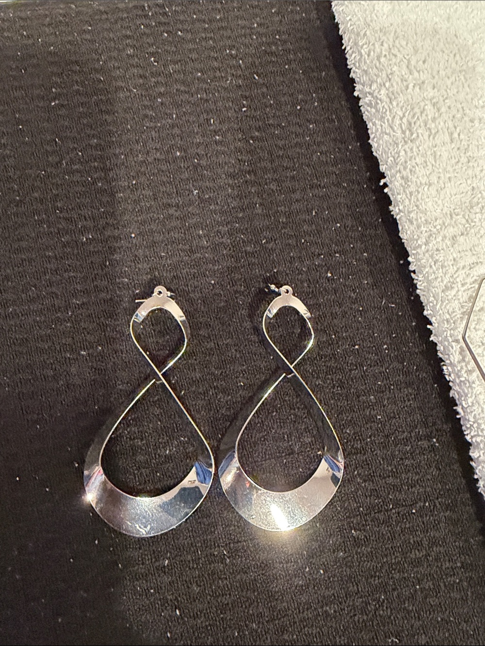 Silver Loop Drop Earrings - Elegant Women Jewelry